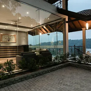 4* Hotel Kings Ridge